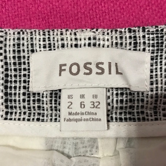 FOSSIL Black White Textured Mini Shorts - Picture 5 of 5